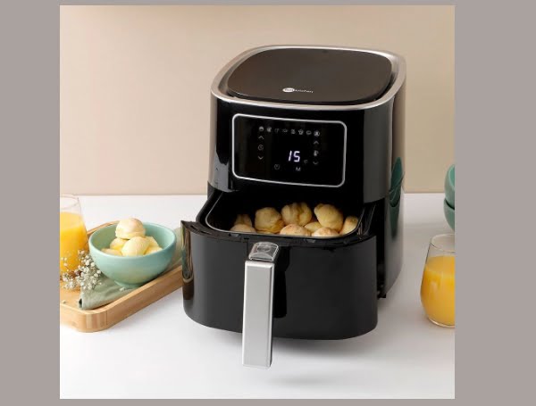 Promoção de Fritadeira Elétrica Digital Air Fryer Sem Óleo 4,5L Preta  127 V Fun Kitchen